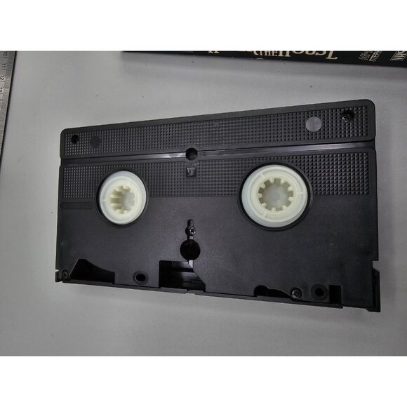 Hider in the‎ House Horror VHS Tape Movie Vestron Video Gary Busey - Picture 7 of 8